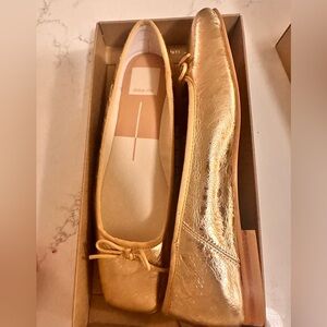 Dolce Vita Anisa Metallic Gold Flats